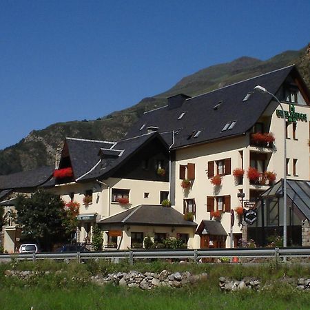 Hotel Edelweiss Arties Exteriör bild