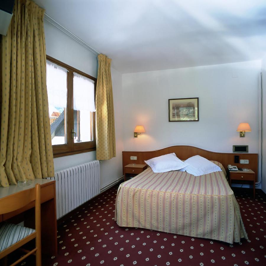 Hotel Edelweiss Arties Exteriör bild